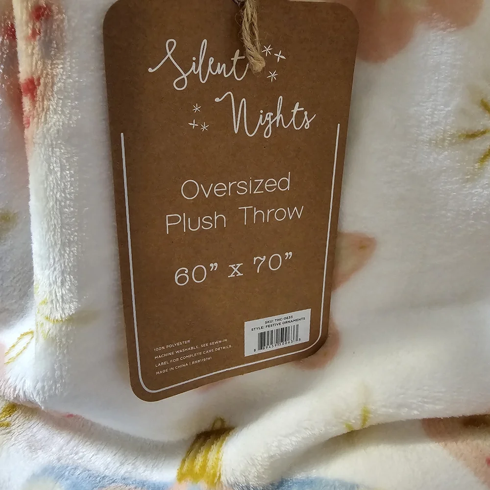 Christmas Festive Holiday Plush Throw Blanket - White and Pink